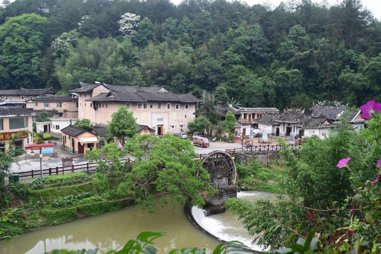 Longyan Yongding Tulou Mengtian Inn エクステリア 写真